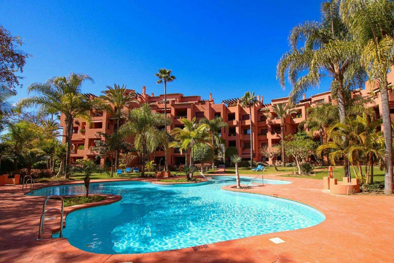 Piso 4 Hab. - Elviria Playa