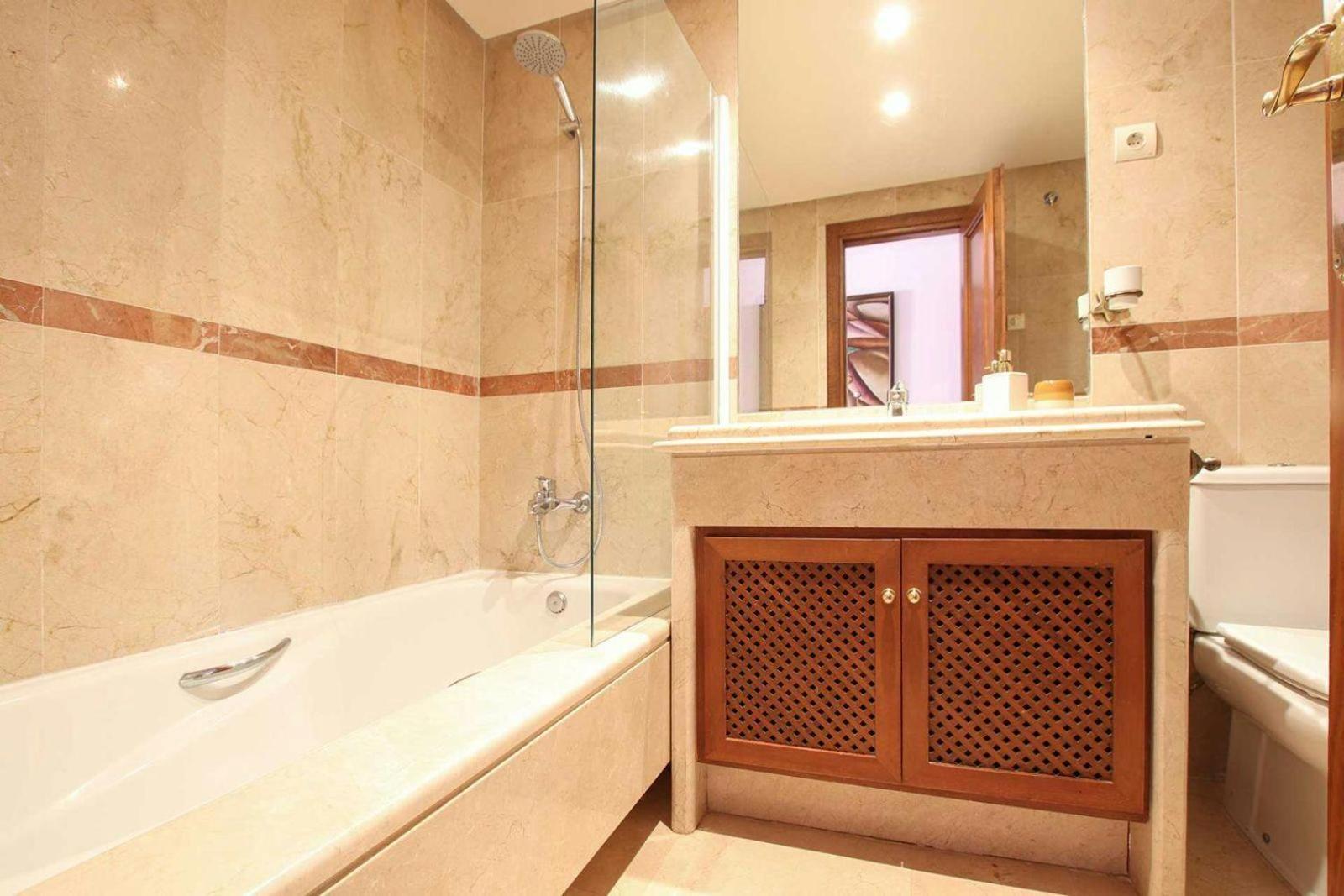 4-bedroom - Alicate Apartment *