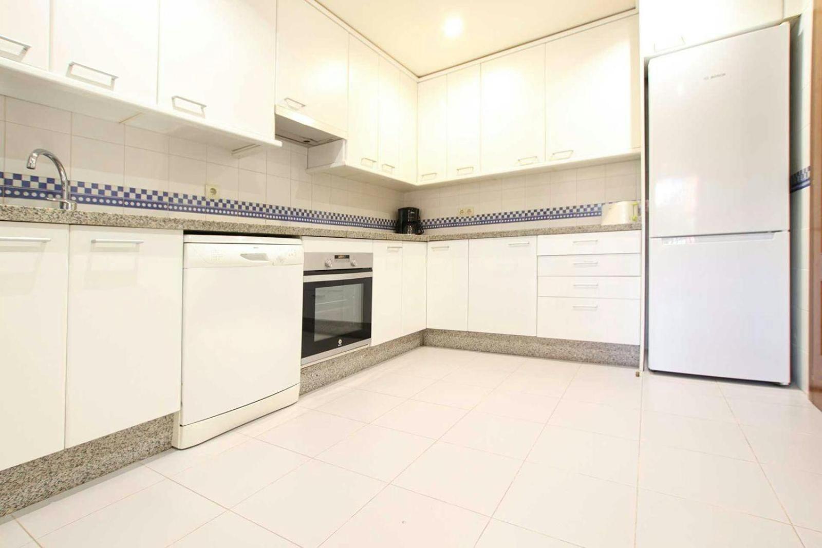 4-bedroom - Alicate Appartement *